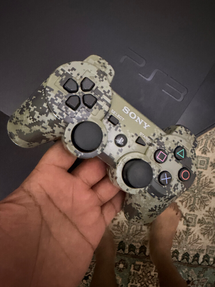PS3 slim 30 games 1 controller  - 3