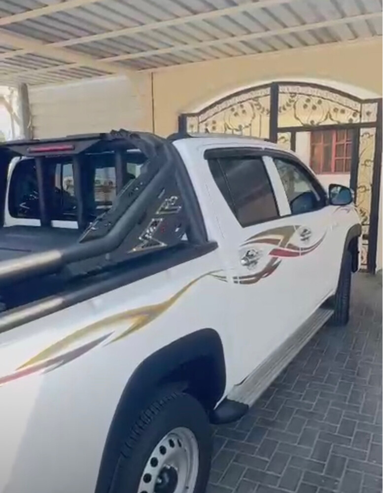 هايلوكس وكالة - 8
