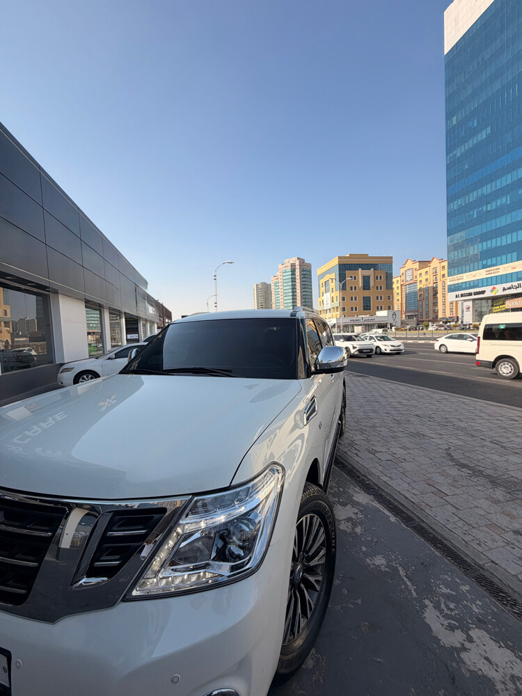 NISSAN PATROL PLATINUM-LOW MILEAGE - 1