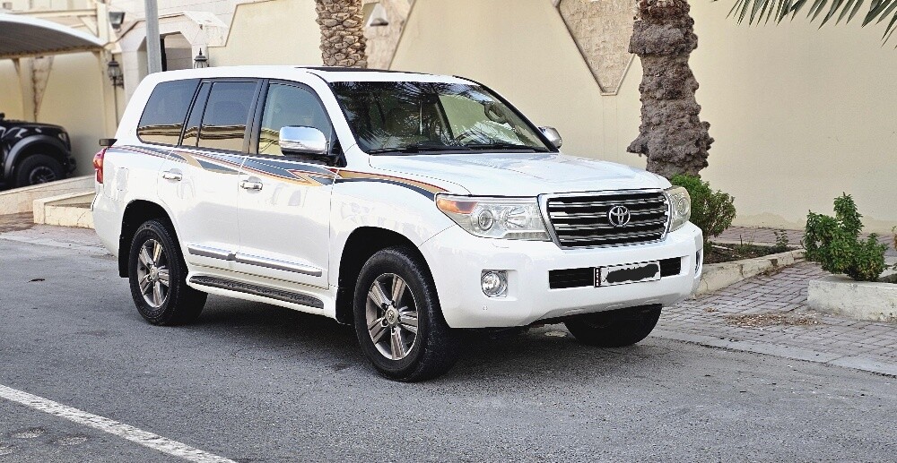 Land cruiser 2015 GXR - 2