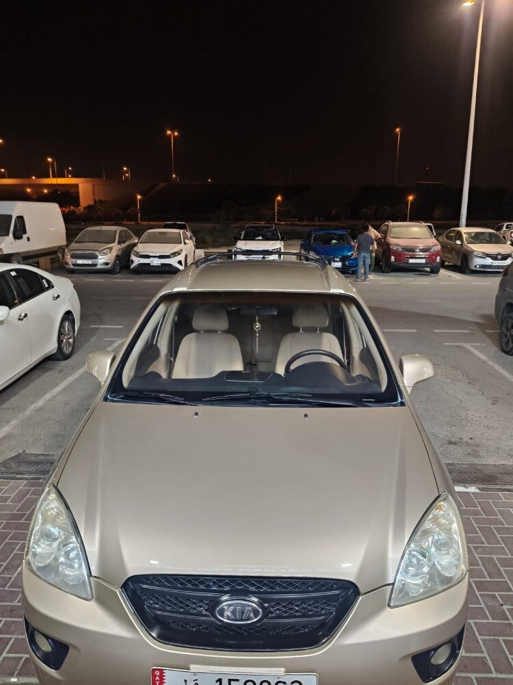 kia carens - 4