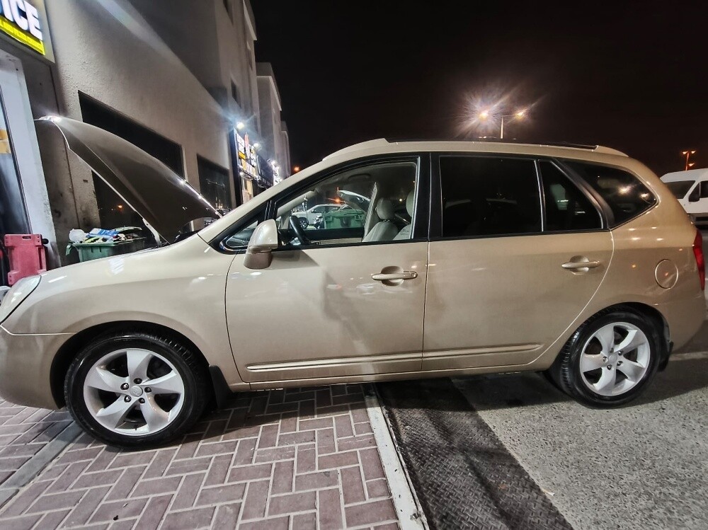 kia carens - 11