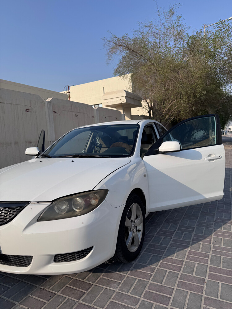 family used mazda-3  - 6
