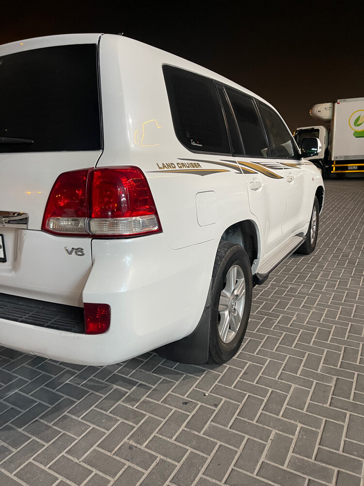 LAND CRUISER GX V6 - 5