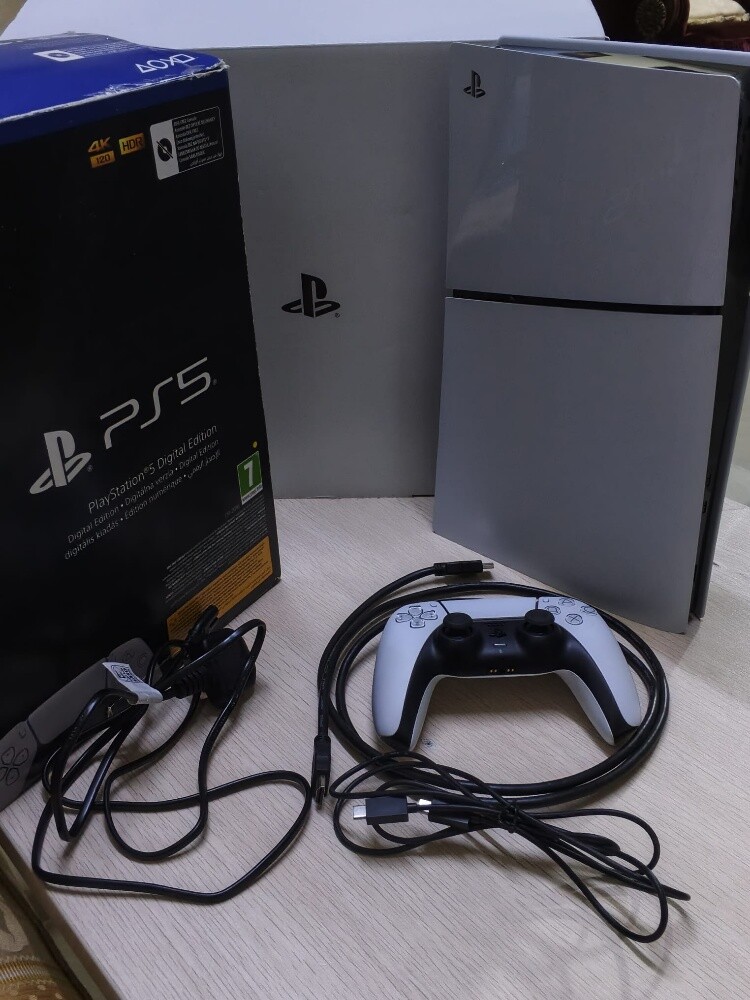 Ps5 Slim Digital 1TB - 1