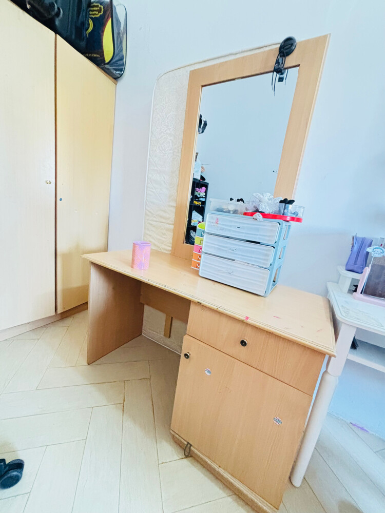 wardrobe and dressing table - 2