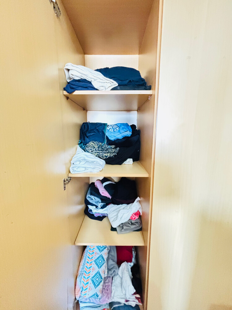 wardrobe and dressing table - 3