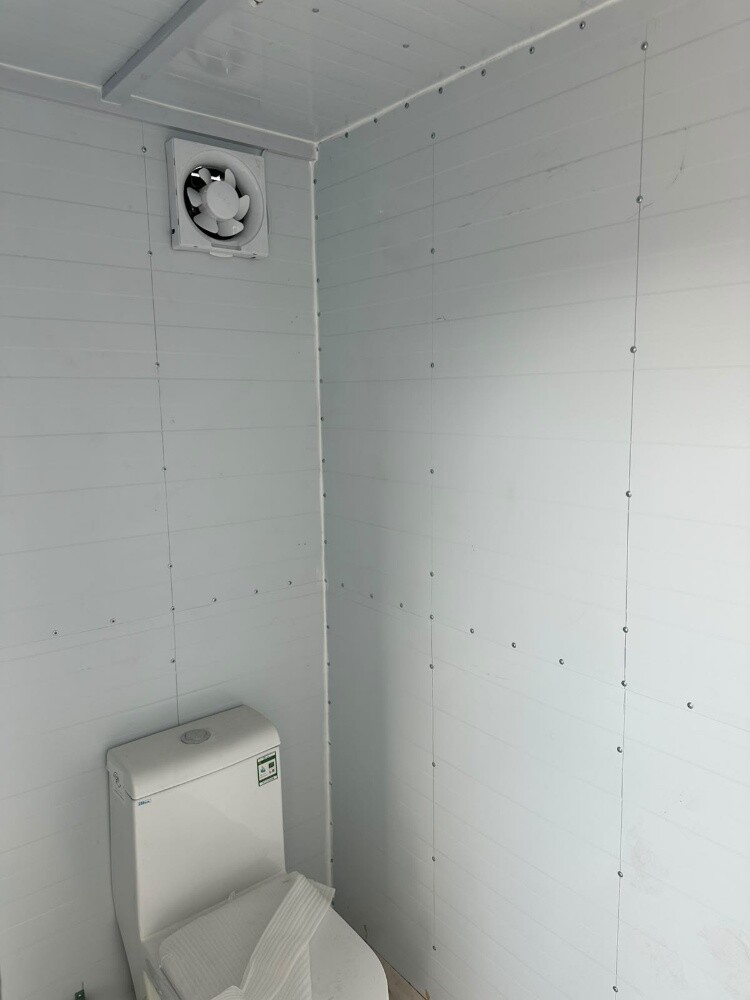 room ketechin toilet store - 2