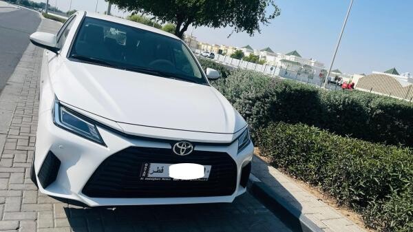 TOYOTA YARIS 2024 35KM QR46500 - 2