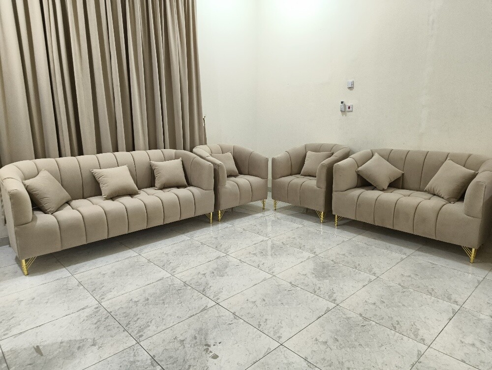 making brand new sofa set - 1