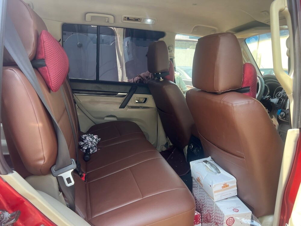Mitsubishi Pajero - 5