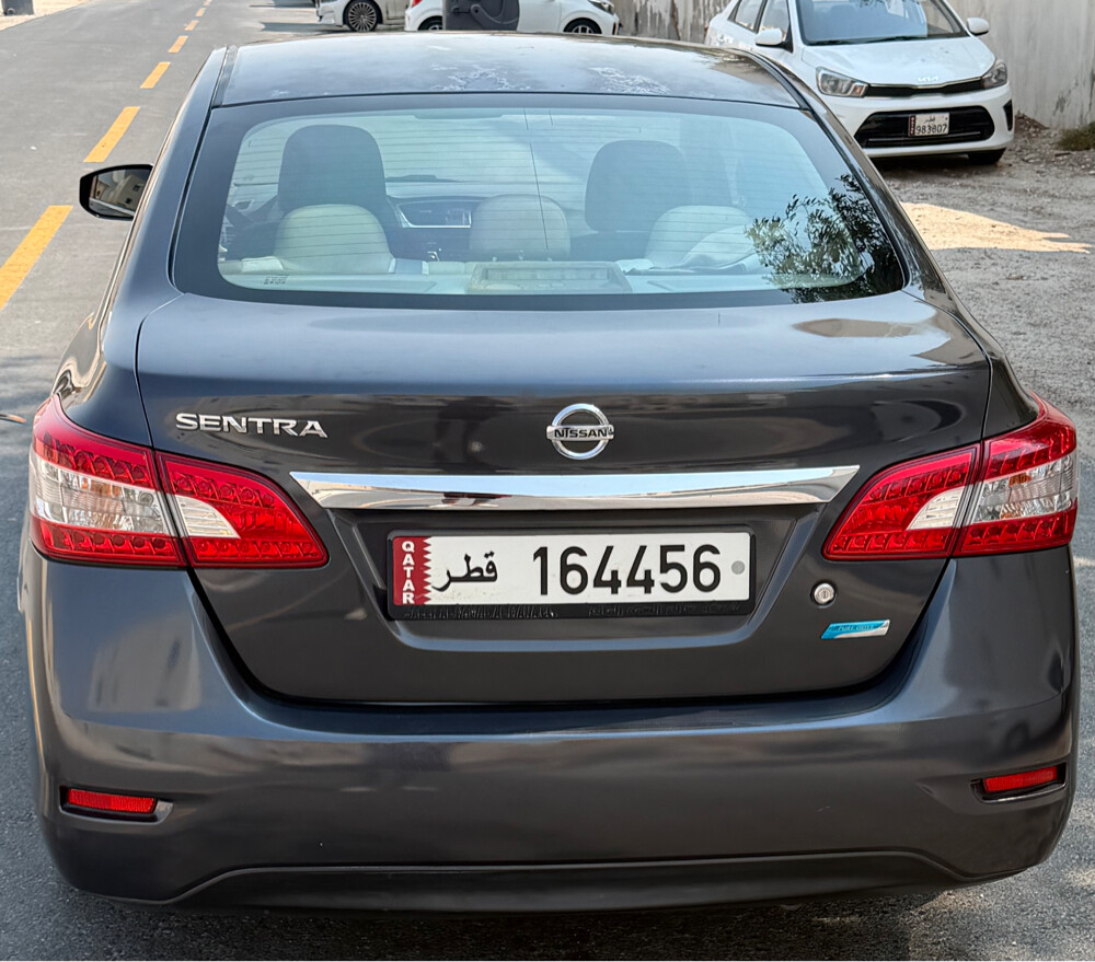 Nissan sentra 2016 -first owner - 9