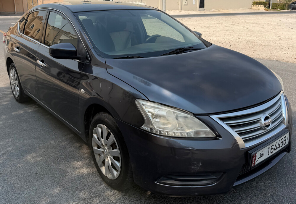 Nissan sentra 2016 -first owner - 8