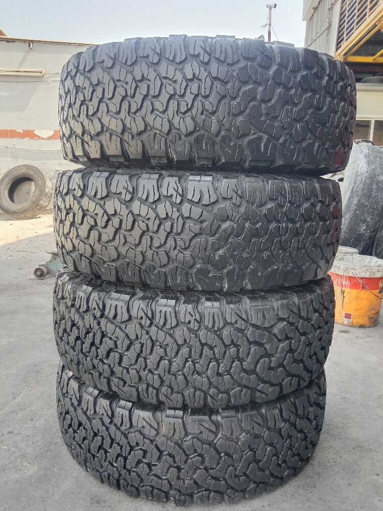 265/70/16 - 3
