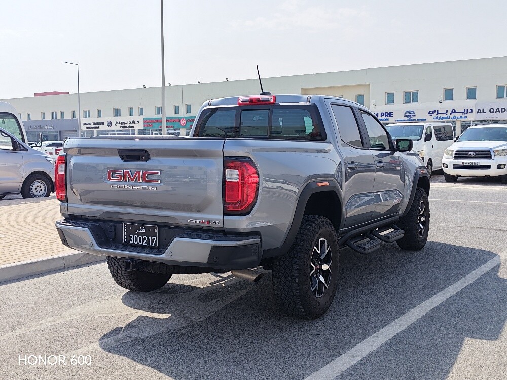 GMC AT4X - 5