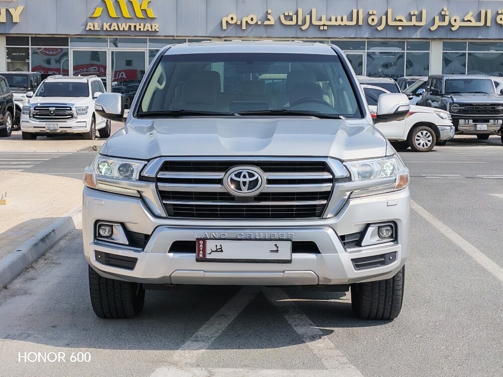GXR V8 - 1