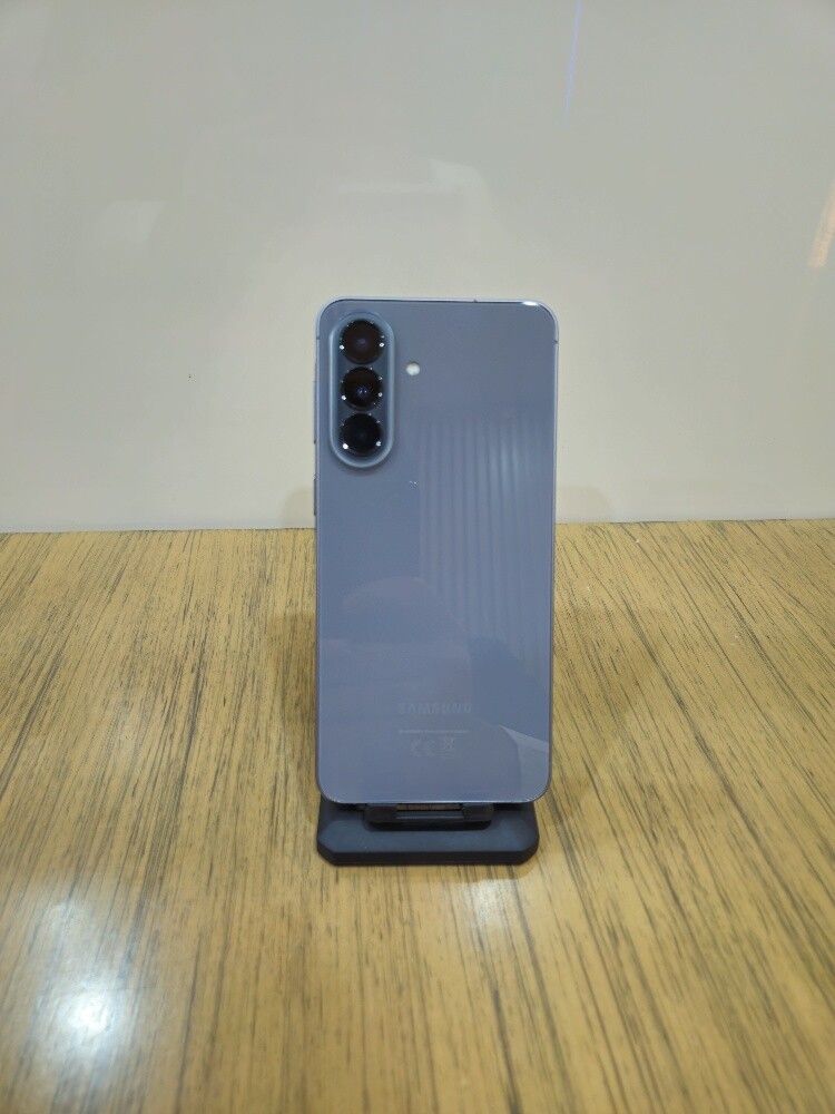 Samsung Galaxy A57 5G 12/256 - 1