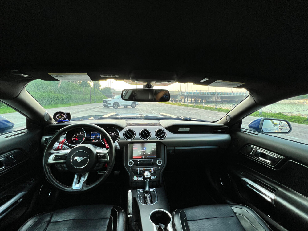 Ford Mustang Ecoboost Low mileage - 6