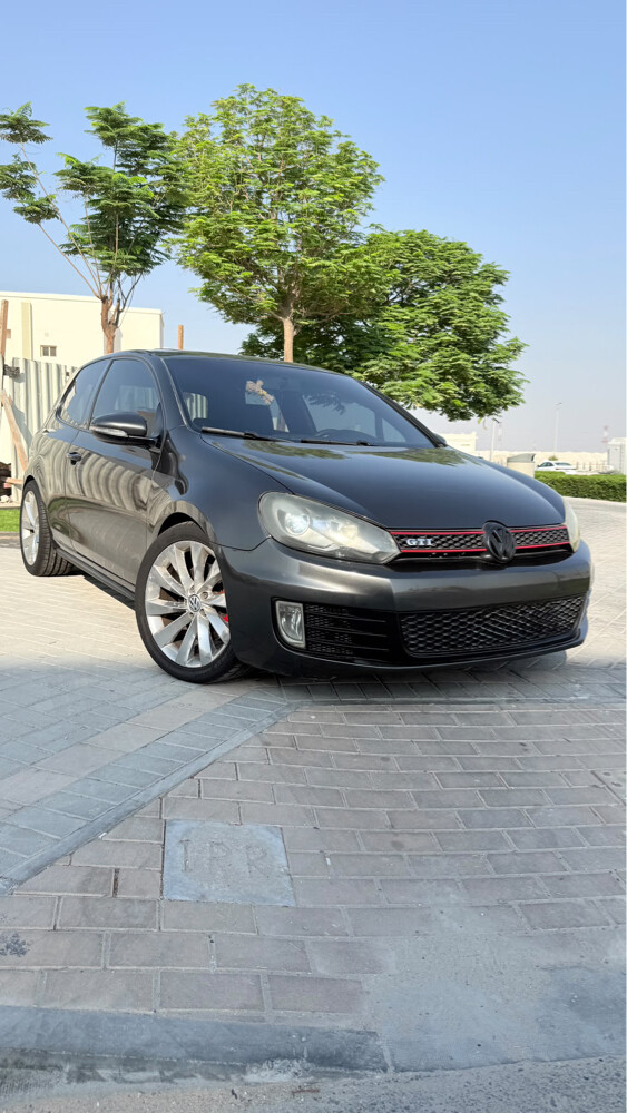 Volkswagen GTI - 1
