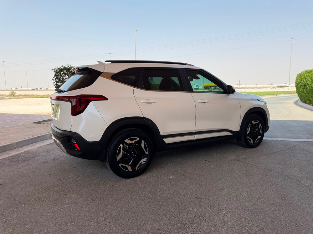 kia seltos 2024full option SUV1.4 T - 6