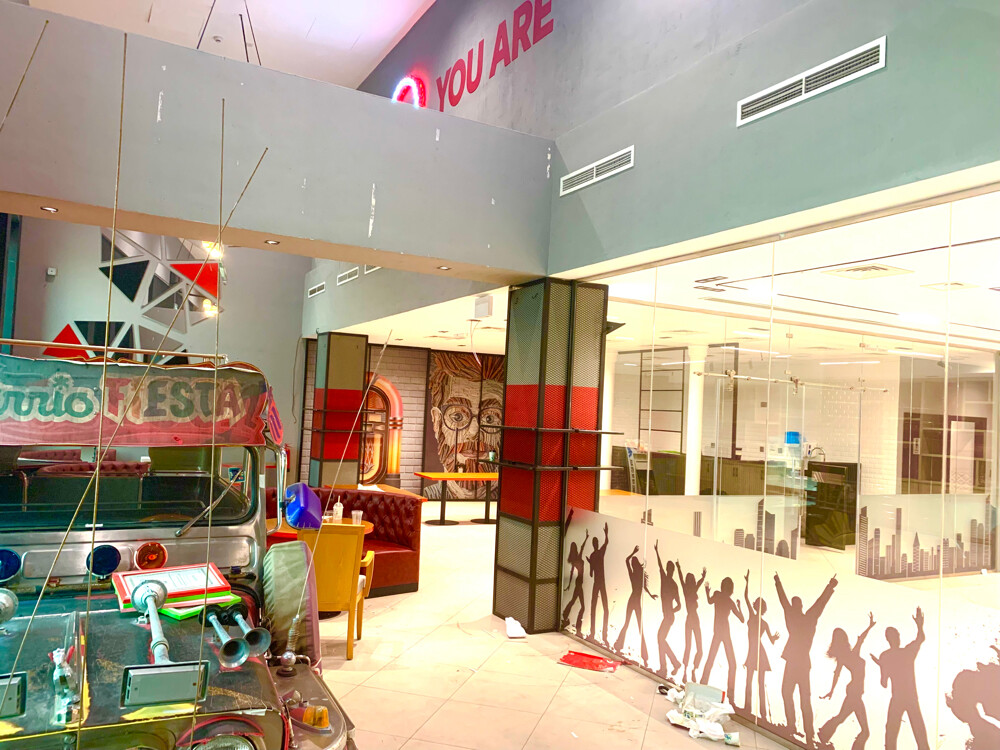 showroom for rent from owner - 2