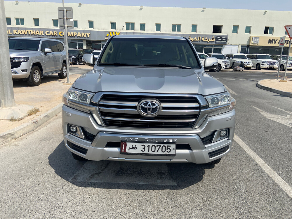 GXR 2020 V8 silver  - 1