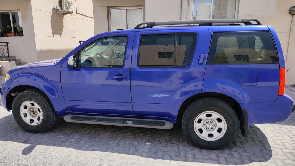 Nissan pathfinder for sale - 2