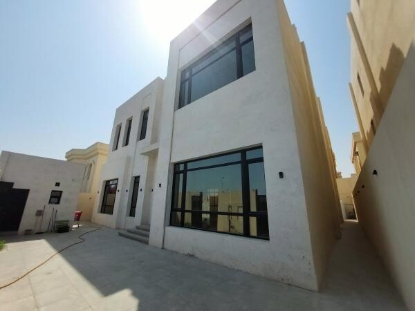 For Sale| Villa in Al Duhail - 1