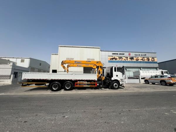 Shacman H3000 6x4 BOOM TRUCK-12 TON - 1