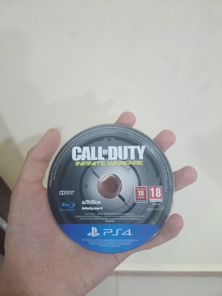 100 riyals, negotiable. - 2