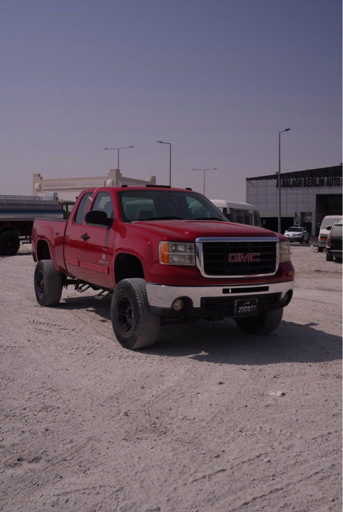 GMC SIERRA 2500hd  - 1