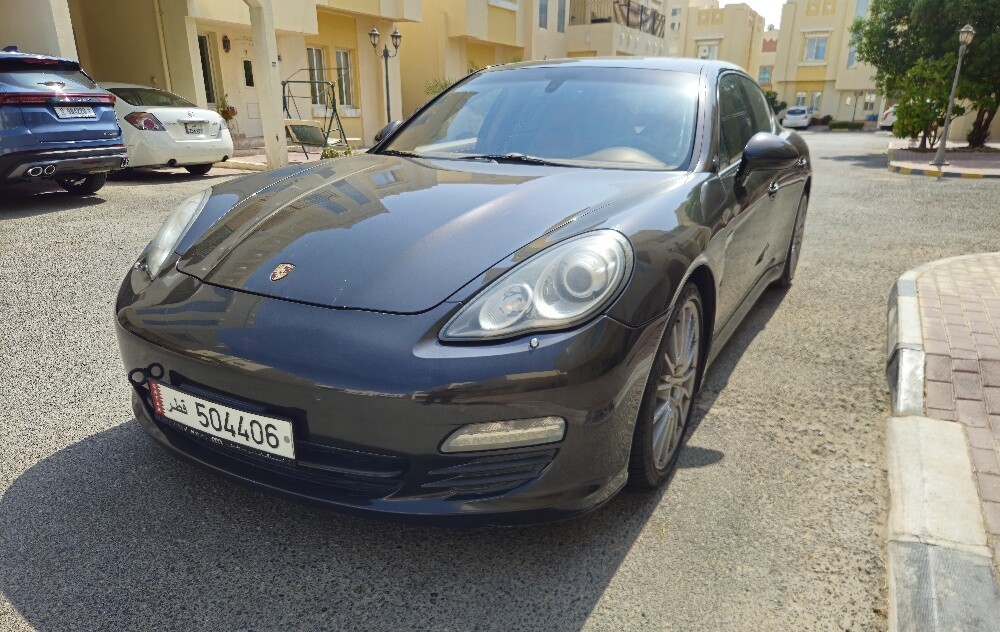 2012 Porsche Panamera Premium - 1