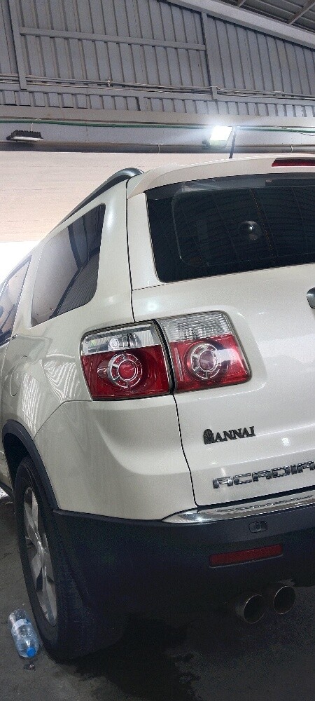 GMC Acadia - 9