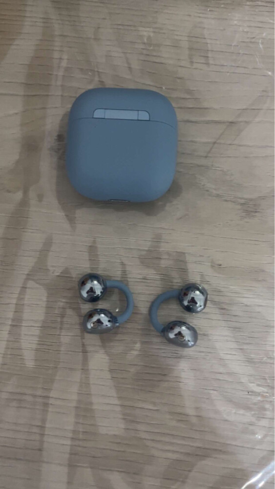 free clip headphones - 2