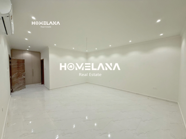 Al Luqta - 7BR - Prime Location - 5