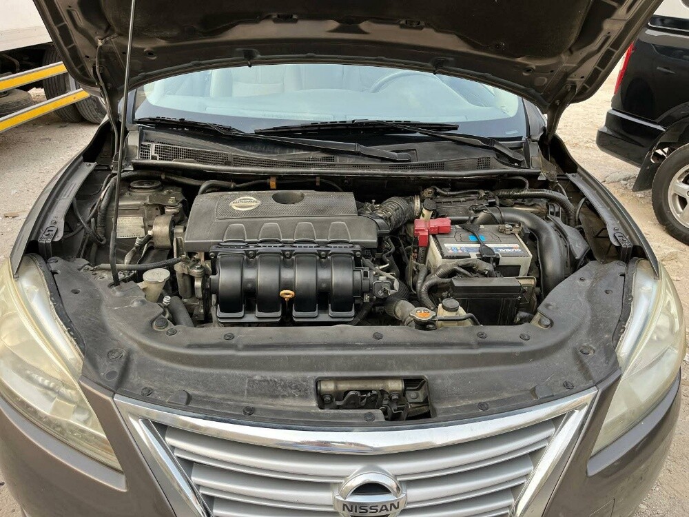 Nisan Sentra - 6