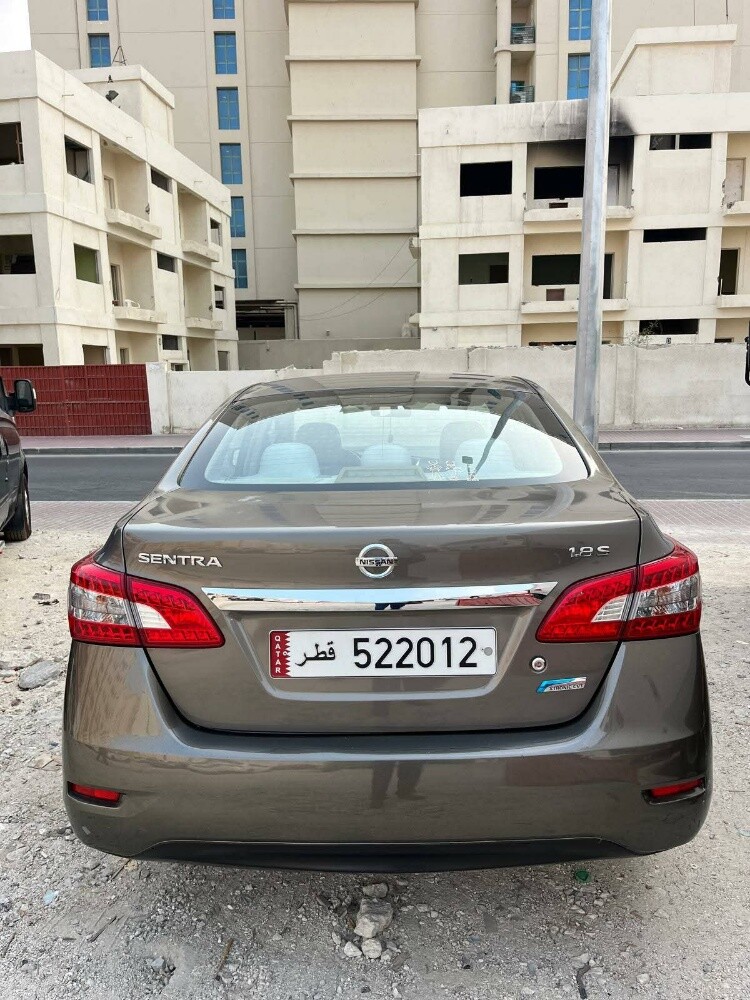 Nisan Sentra - 5