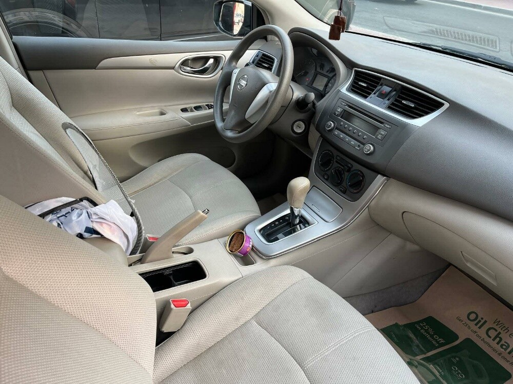 Nisan Sentra - 4