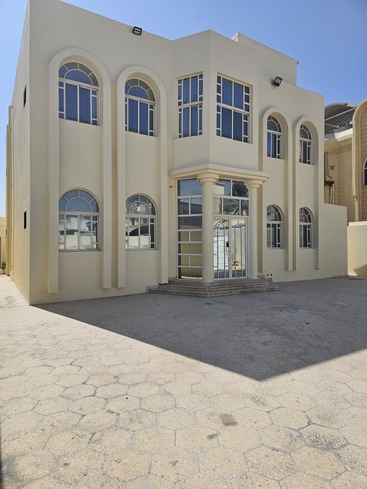 فيلا الخريطيات - 1