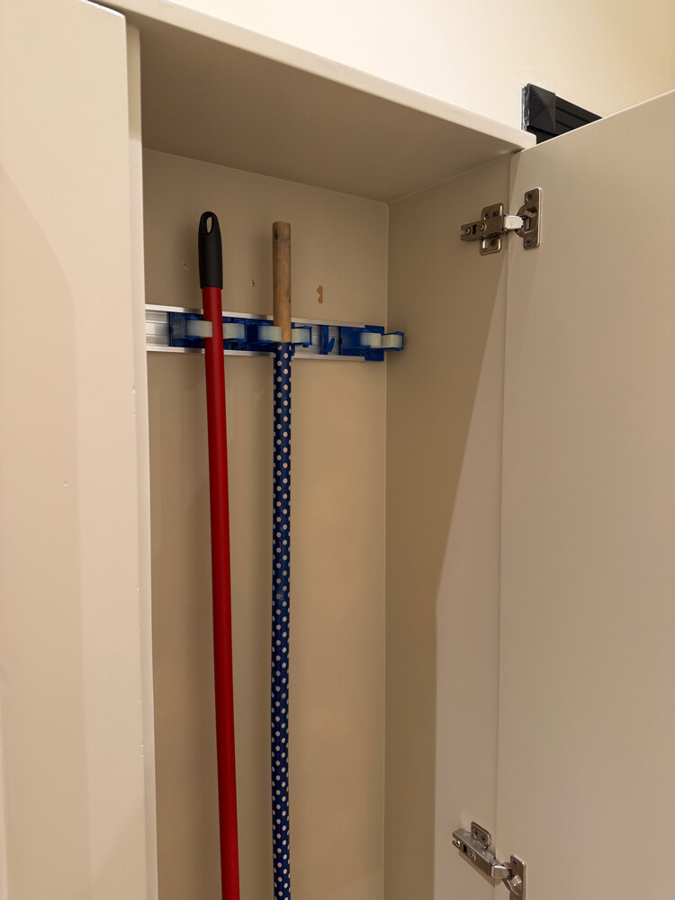 cabinet  - 2