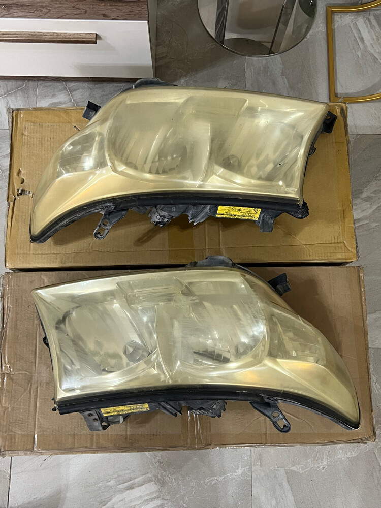 Toyota land cruiser lights - 1