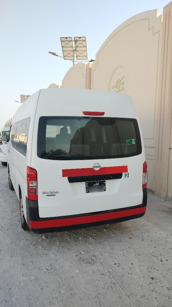 2 Buss Nissan - 8