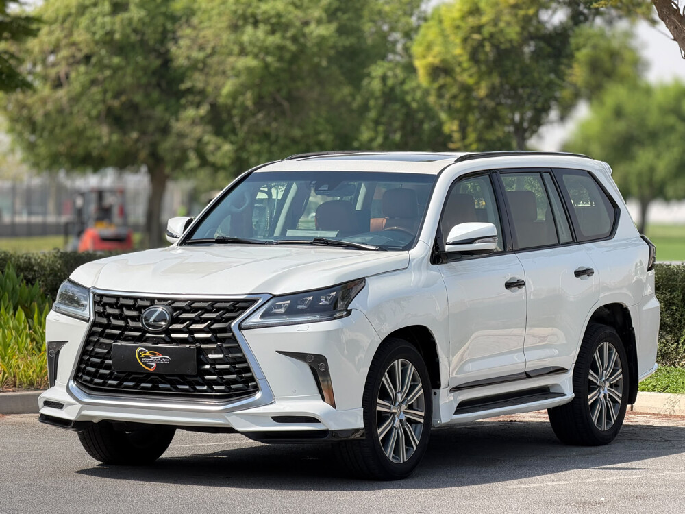 Lexus LX 570 - 1