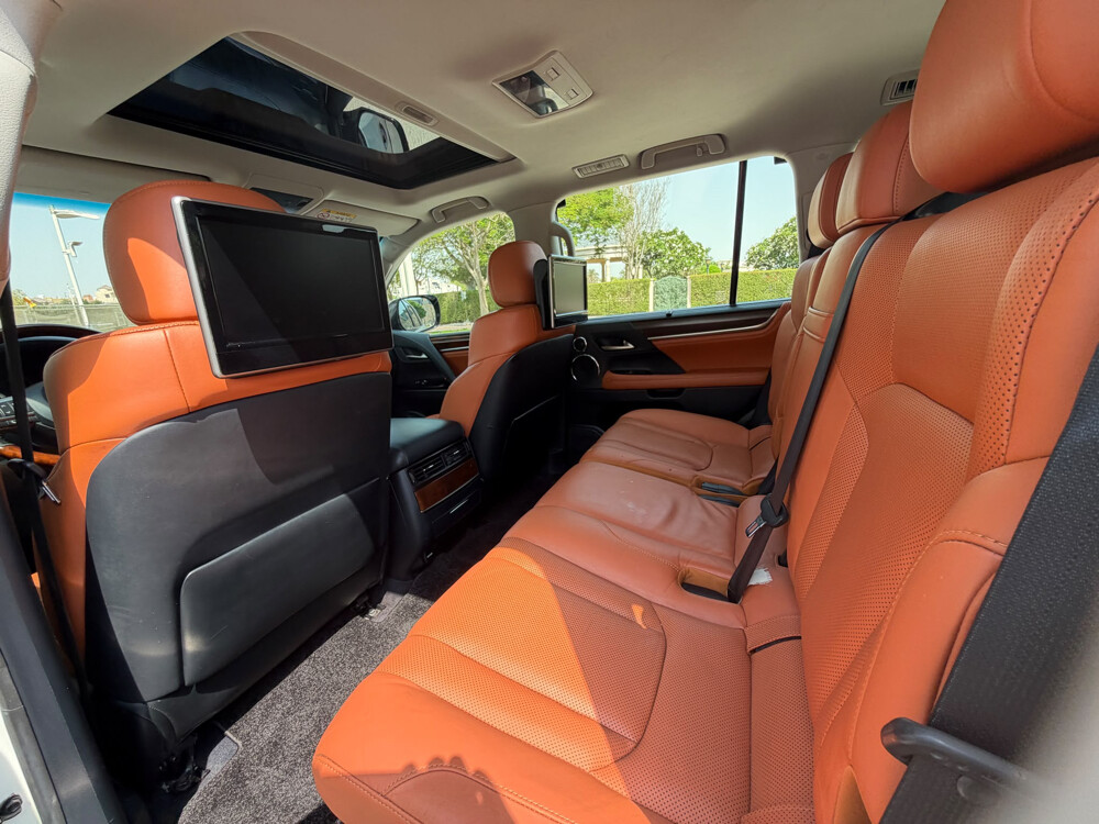 Lexus LX 570 - 10