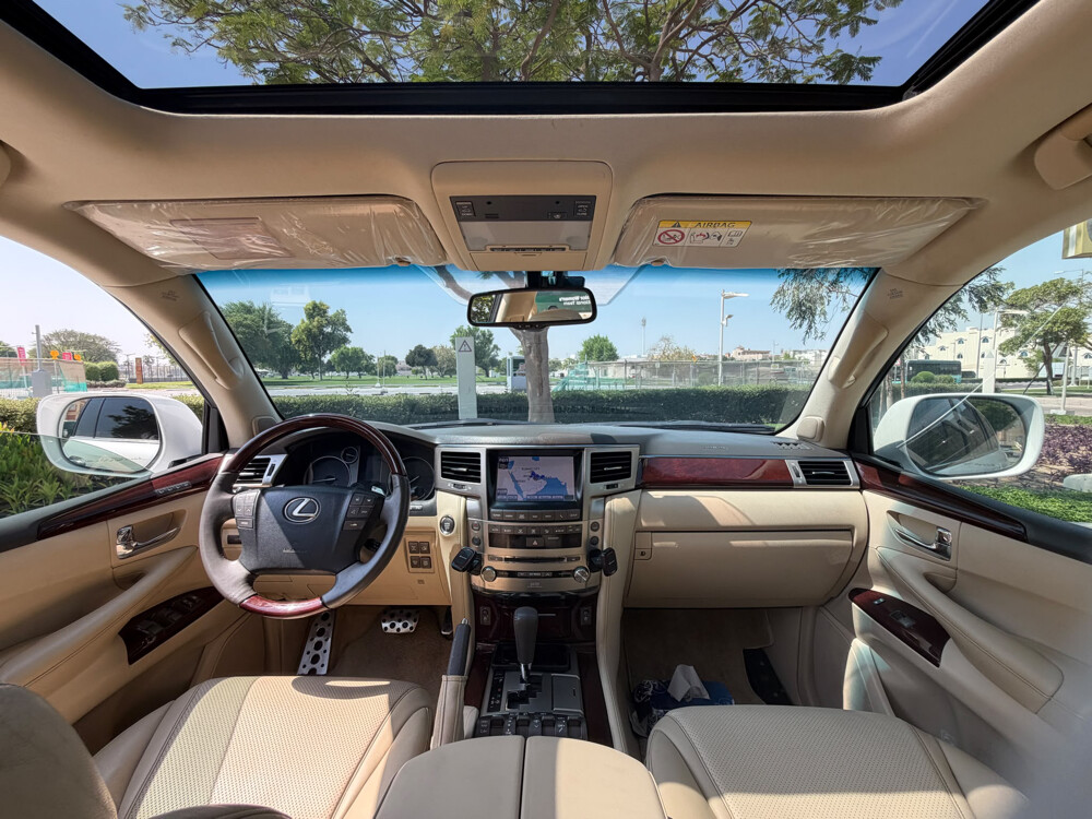 Lexus LX 570 - 12