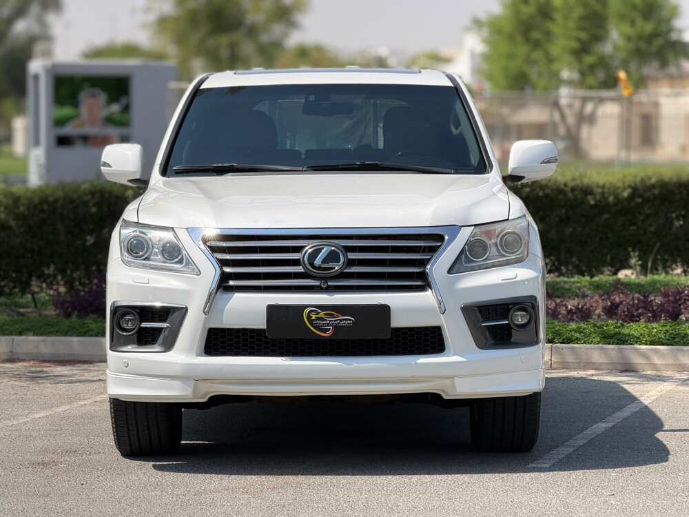 Lexus LX 570 - 2