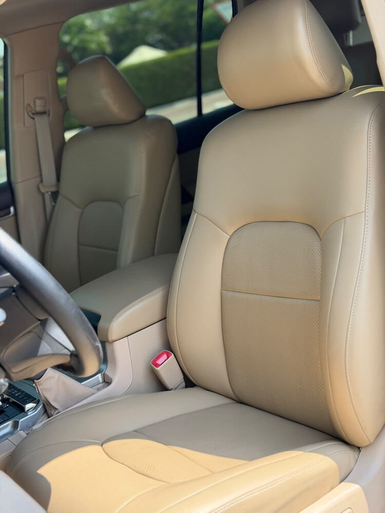 Toyota GXR V8 2015 - 11
