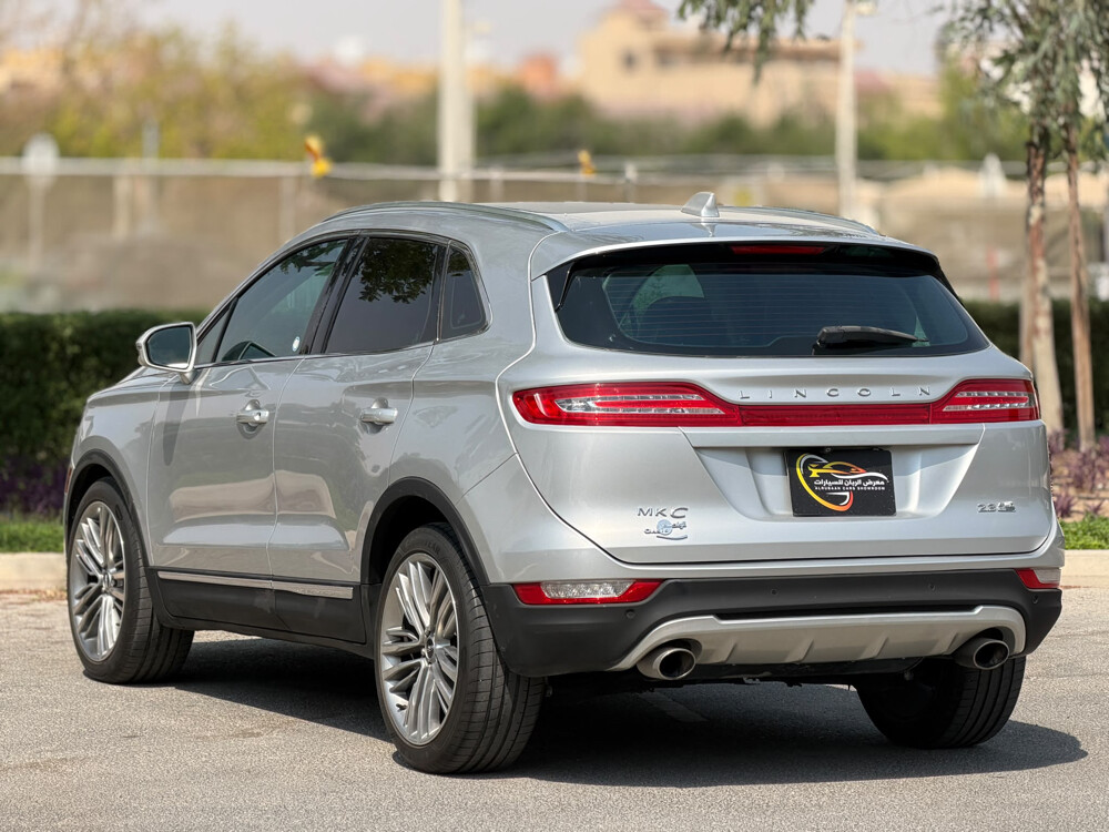 Lincoln MKC - 5