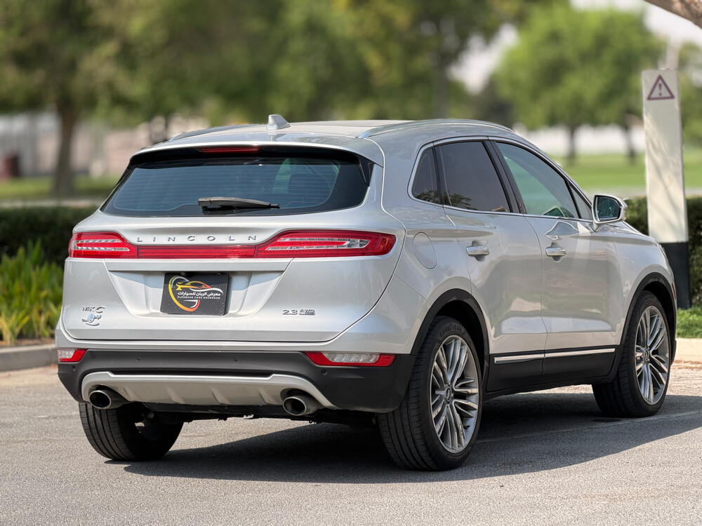 Lincoln MKC - 3