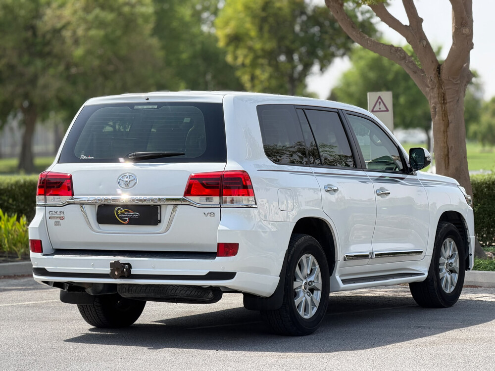 Toyota Land Cruiser GXR V8 - 3
